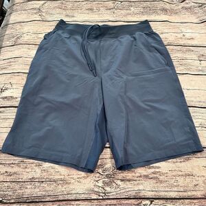Men's Lululemon T.H.E. Short 11" *Linerless in Code Blue Size Medium
